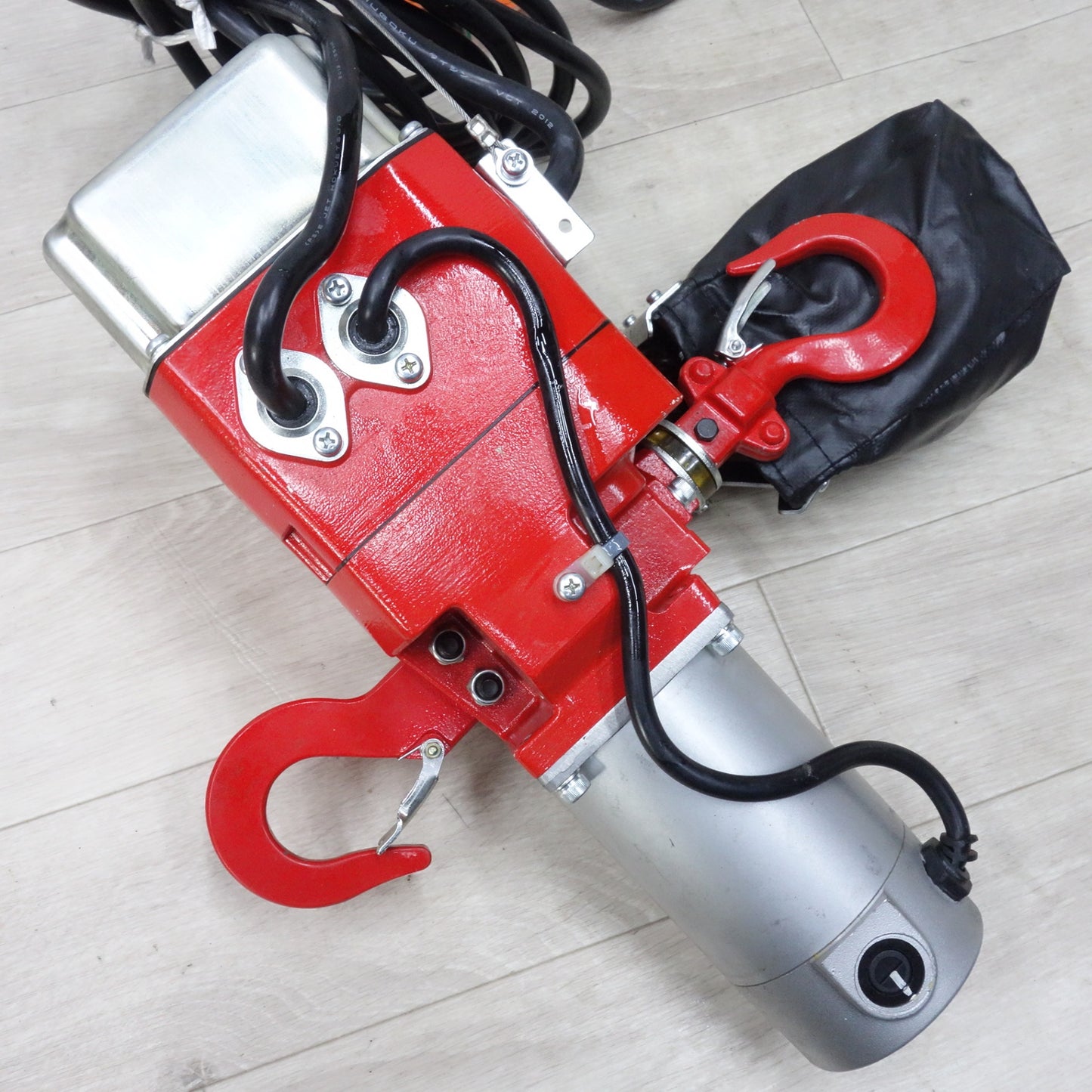 [送料無料] ◆ニッチ 小型 電動 チェーン ブロック 100kg 揚程 3m 100V RC2 ウインチ NITCHI◆