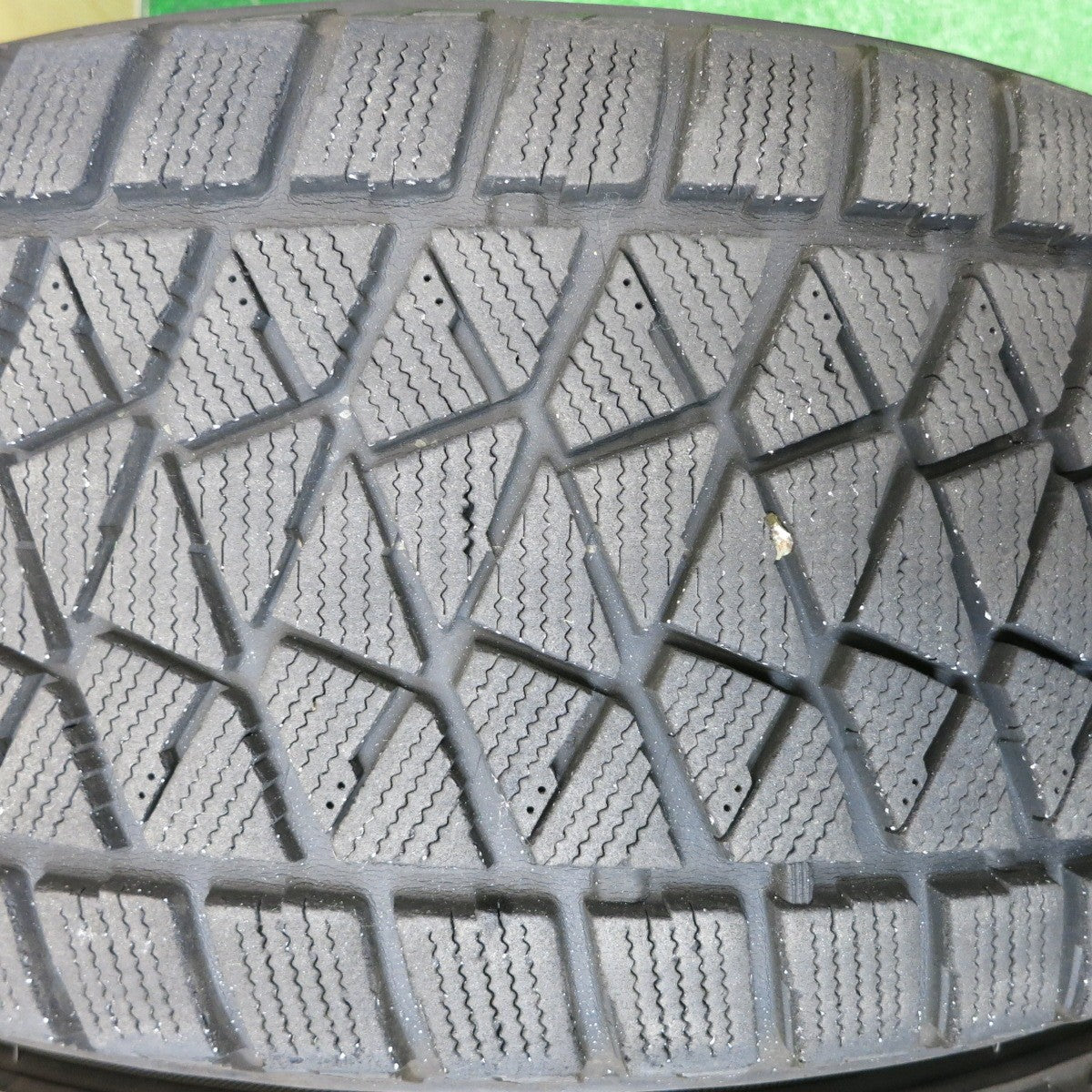 バリ溝！8.5分★トヨタ 150系 ランクル プラド 純正 265/60R18 スタッドレス ブリヂストン ブリザック DM-V2 18インチ PCD139.7/6H★5103002HAス