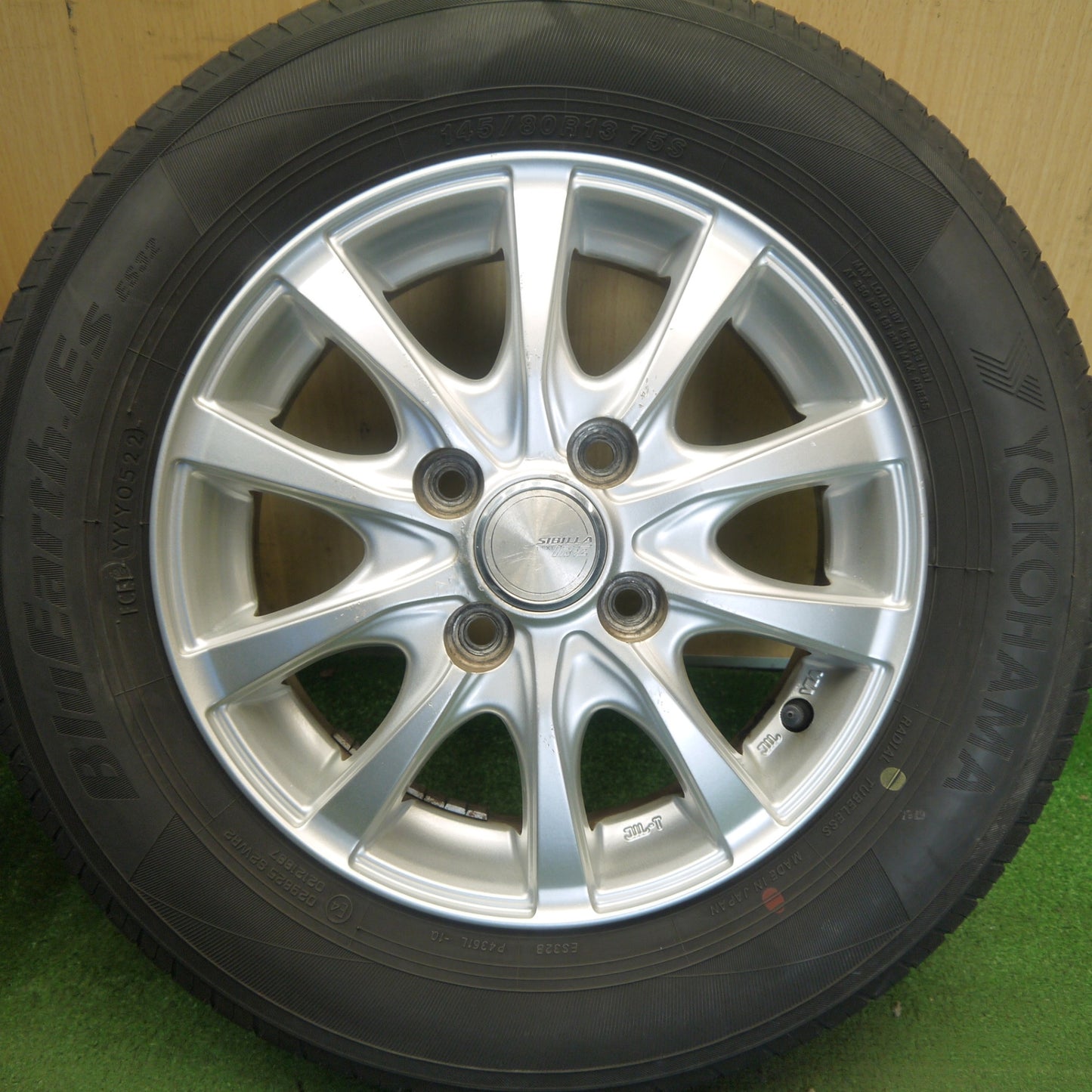 4本価格！22年★145/80R13 ヨコハマ BluEarth-ES ES32 SIBILLA NEXT IR-Z シビラ ネクスト ブルーアース 13インチ PCD100/4H★6052705Hノ