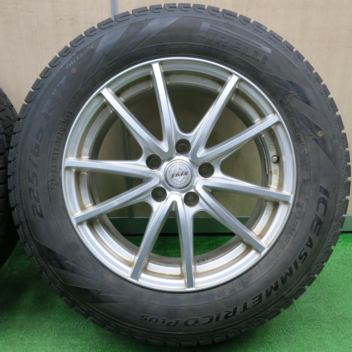 [送料無料] バリ溝！20年！キレイ！9分★スタッドレス 225/65R17 ピレリ アイスアシンメトリコ プラス JOKER ジョーカー 17インチ PCD114.3/5H★4103002NJス