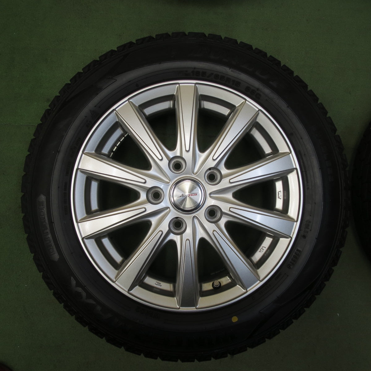 バリ溝！21年！キレイ！9.5分★スタッドレス 185/65R15 ダンロップ ウインターマックス WM02 JOKER ジョーカー 15インチ PCD114.3/5H★5111304TTス