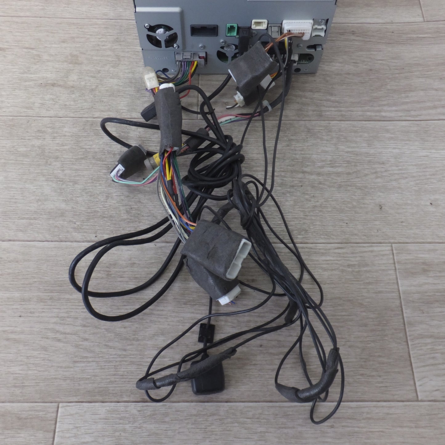 [送料無料] ★パナソニック製 ダイハツ 純正 SDナビゲーション ワイド スタンダードメモリーナビNSZN-W66D 08545-K9105(46)★