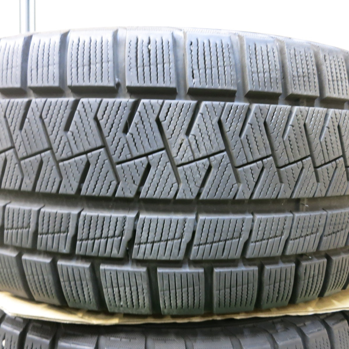 [送料無料] バリ溝！8.5分★BMW 3シリーズ 320i Mスポーツ 純正 225/45R17 スタッドレス ピレリ アイスアシンメトリコ PCD120/5H★4102506SYス