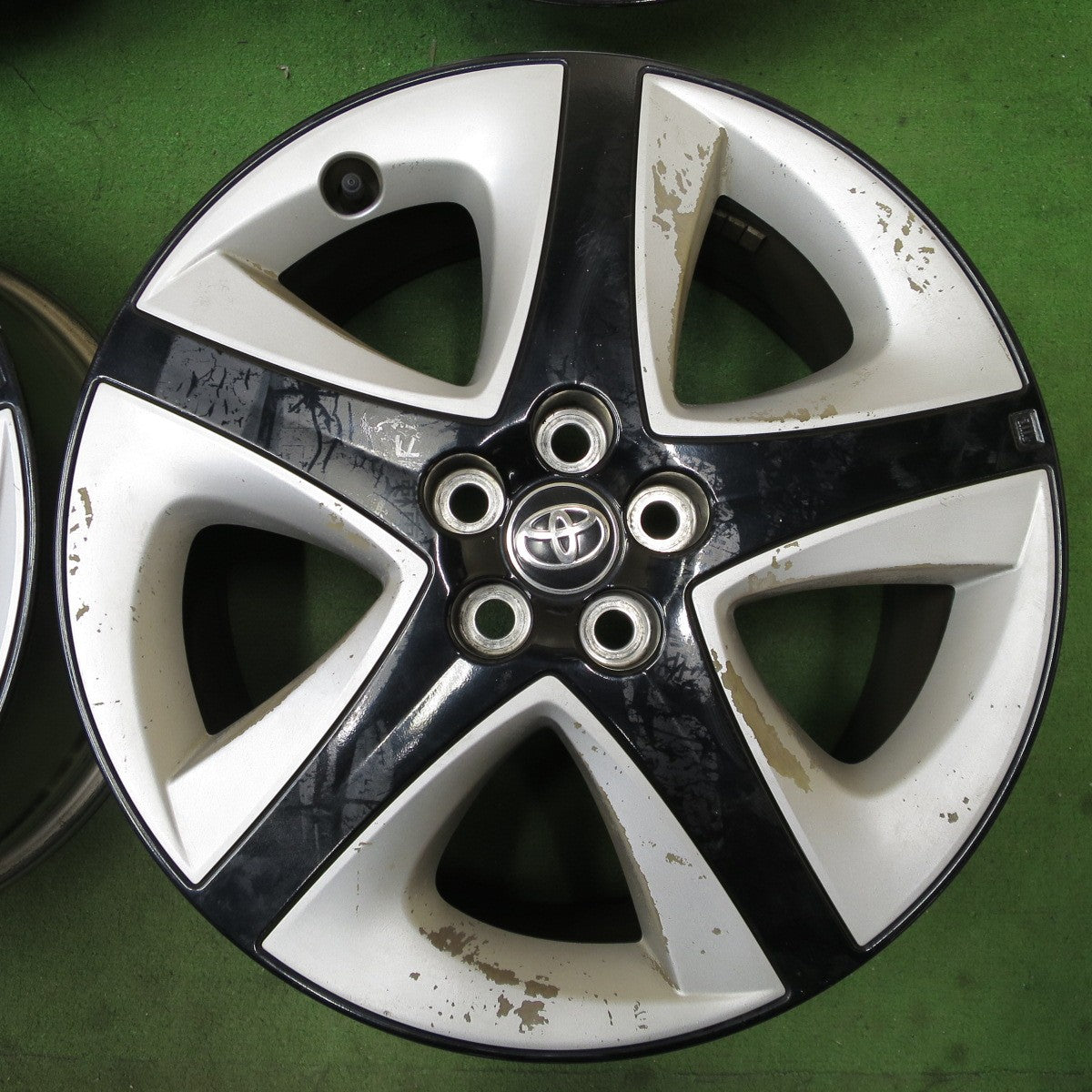 4本価格★トヨタ 50系 プリウス ツーリング 純正 ホイール 17インチ 17×7J PCD100/5H★6062206NGホ