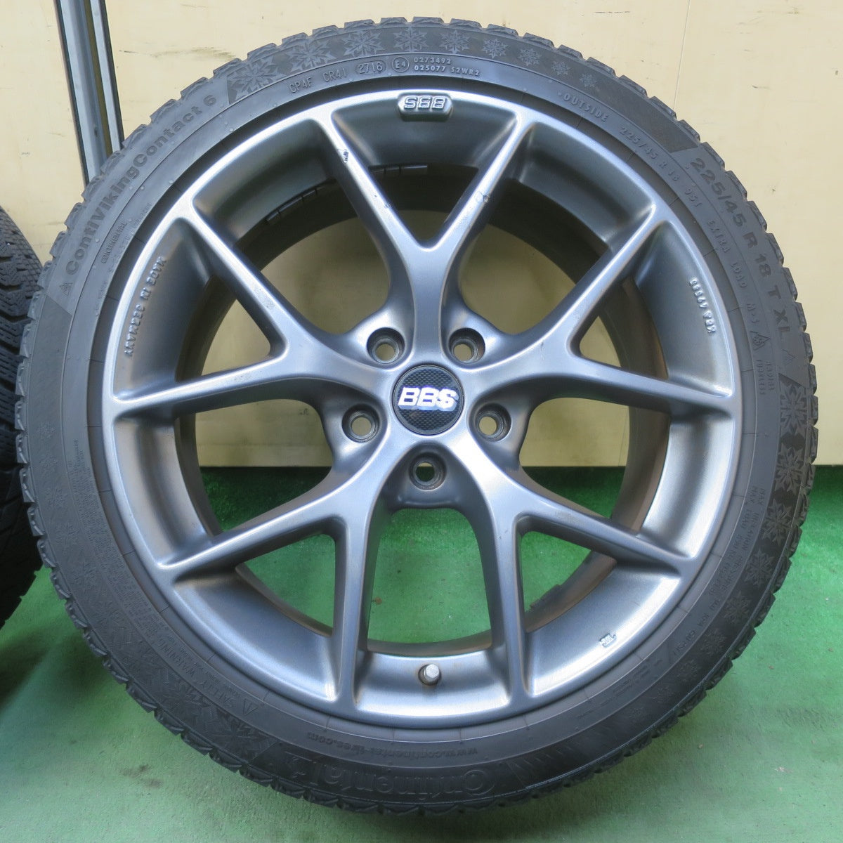 4本価格◎アウディ 等 BBS SR016 225/45R18 スタッドレス コンチネンタル コンチバイキング コンタクト6 18インチ PCD112/5H◎6081909イス