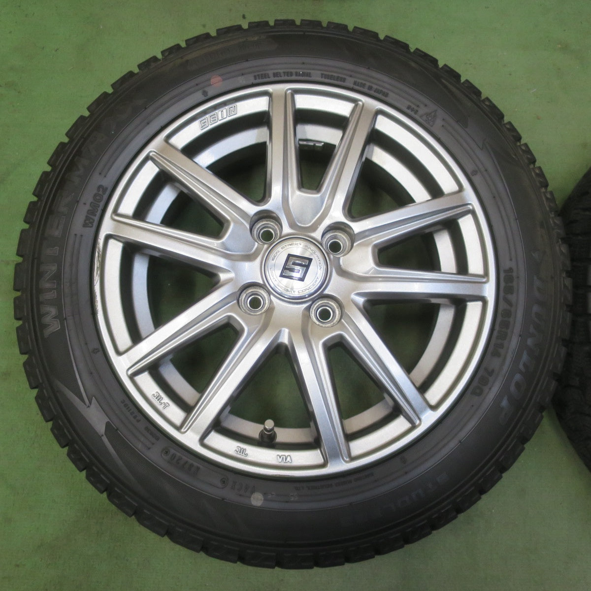 バリ溝！9.5分★スタッドレス 165/65R14 ダンロップ ウインターマックス WM02 SEIN ザイン 14インチ PCD100/4H★6060405イス