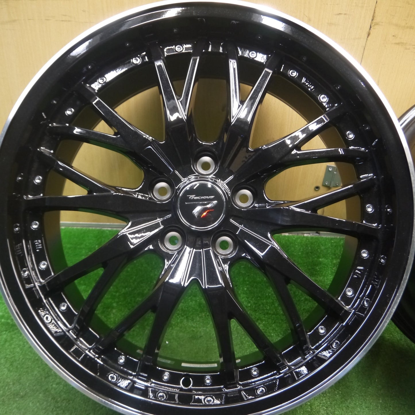 [送料無料] 未使用！付属品付き★Precious HM-3 19インチ ホイール プレシャス 19×8J PCD114.3/5H★5022110Hホ
