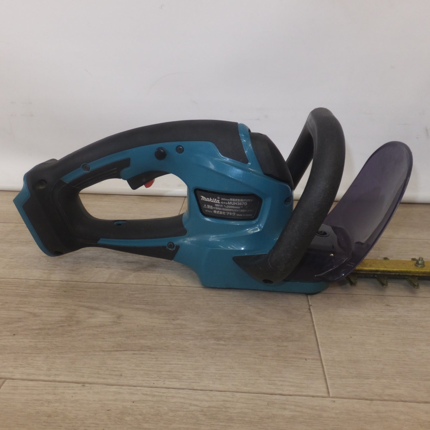 [送料無料] ★マキタ makita 360mm 充電式生垣バリカン MUH367D 18V 本体のみ★