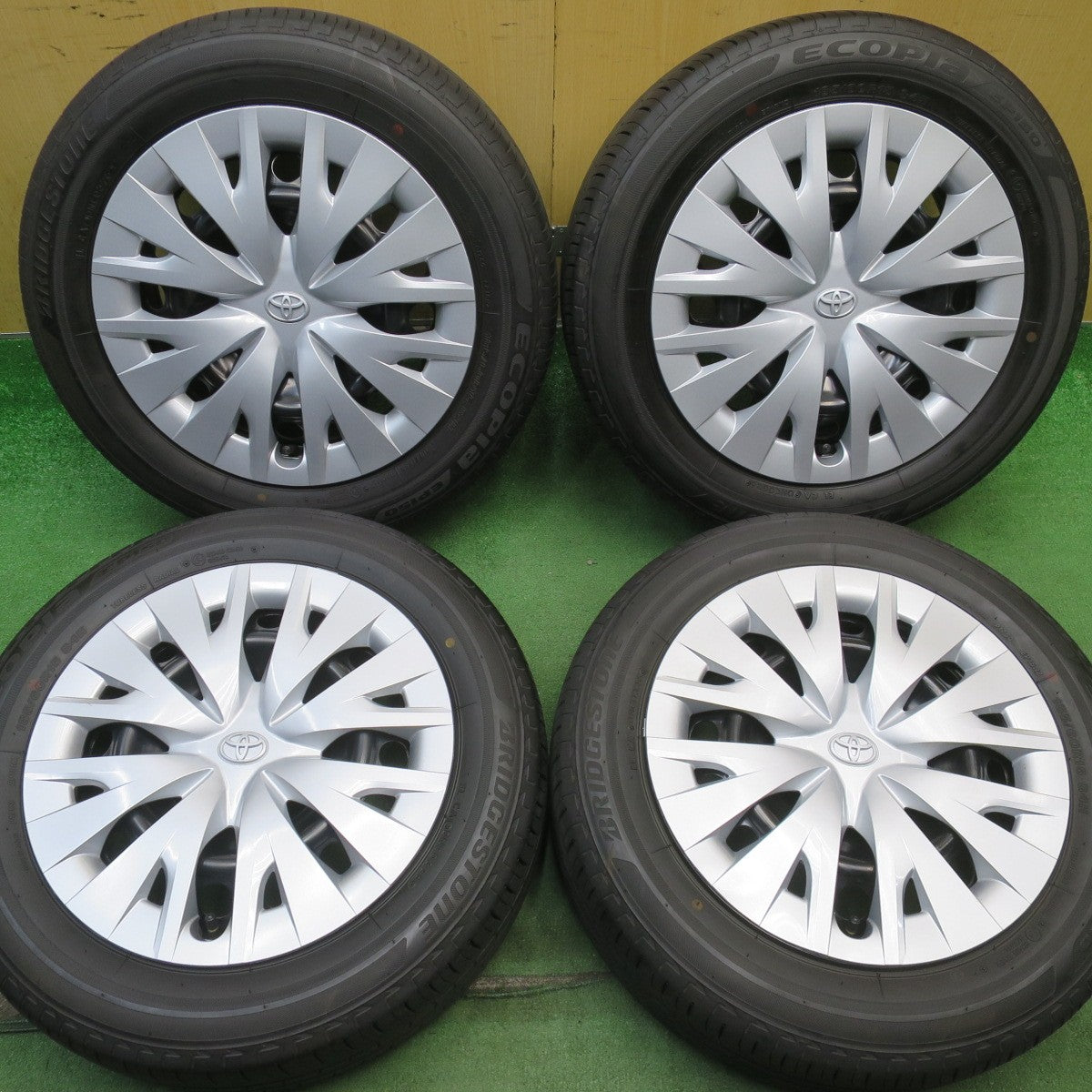 バリ溝！26年！キレイ！9分◎トヨタ ヤリス 純正 スチール 185/60R15 ブリヂストン エコピア EP150 15インチ PCD100/4H◎6063005NJノ