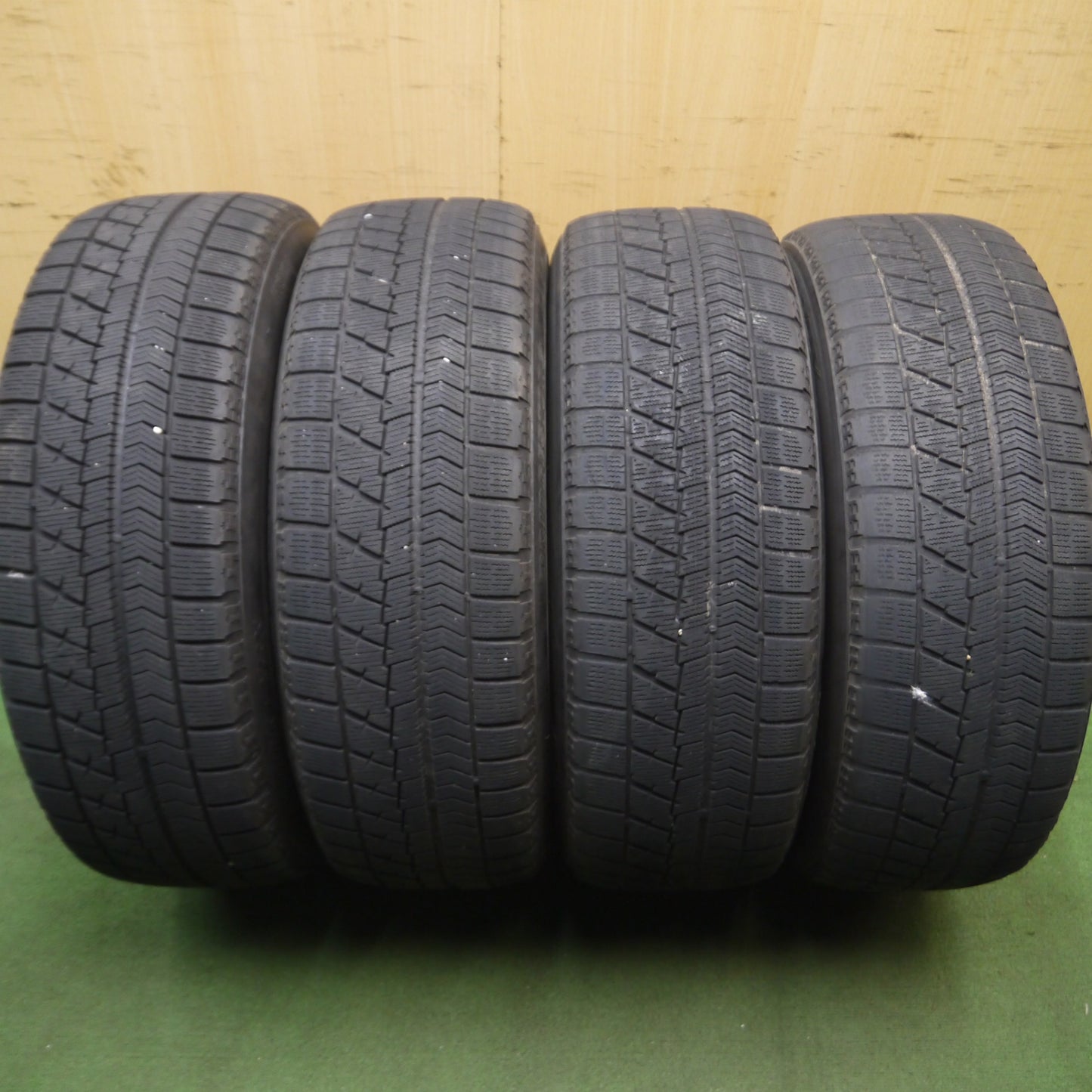*送料無料* 4本価格★トヨタ 10系 アルファード 純正 205/65R16 スタッドレス ブリヂストン ブリザック VRX 16インチ PCD114.3/5H★4060701Hス