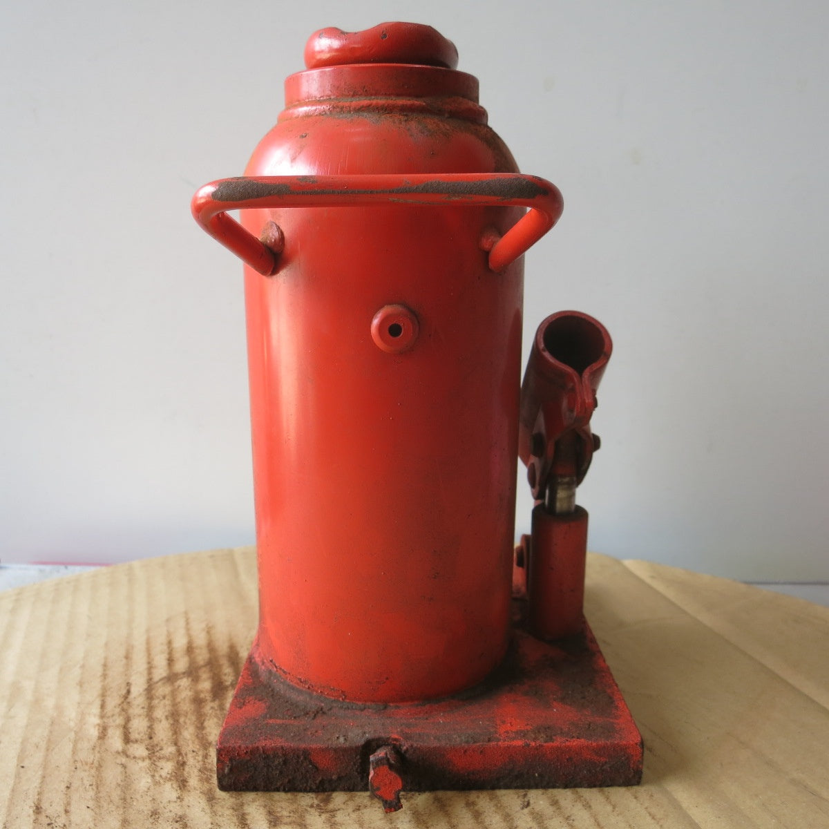 [送料無料] ◆マサダ 油圧 ジャッキ HP-15N 工具 15TON 15ton 15トン 15000kg 油圧式 オイル だるま ダルマ 車載 自動車 点検 整備⑤◆