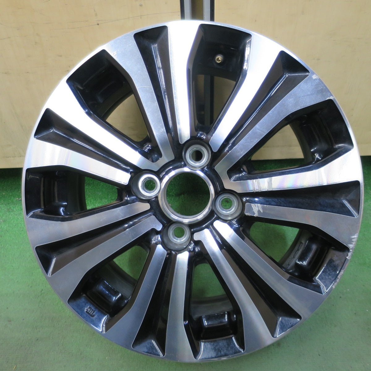 1本価格◎ホンダ GP3 GB3 フリード スパイク 純正 ホイール 15インチ 15×5.5J PCD100/4H◎6081109ナホ