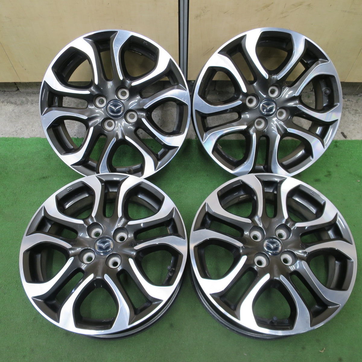 4本価格★マツダ デミオ 純正 ホイール 16インチ 16×5.5J PCD100/4H★6060601NGホ