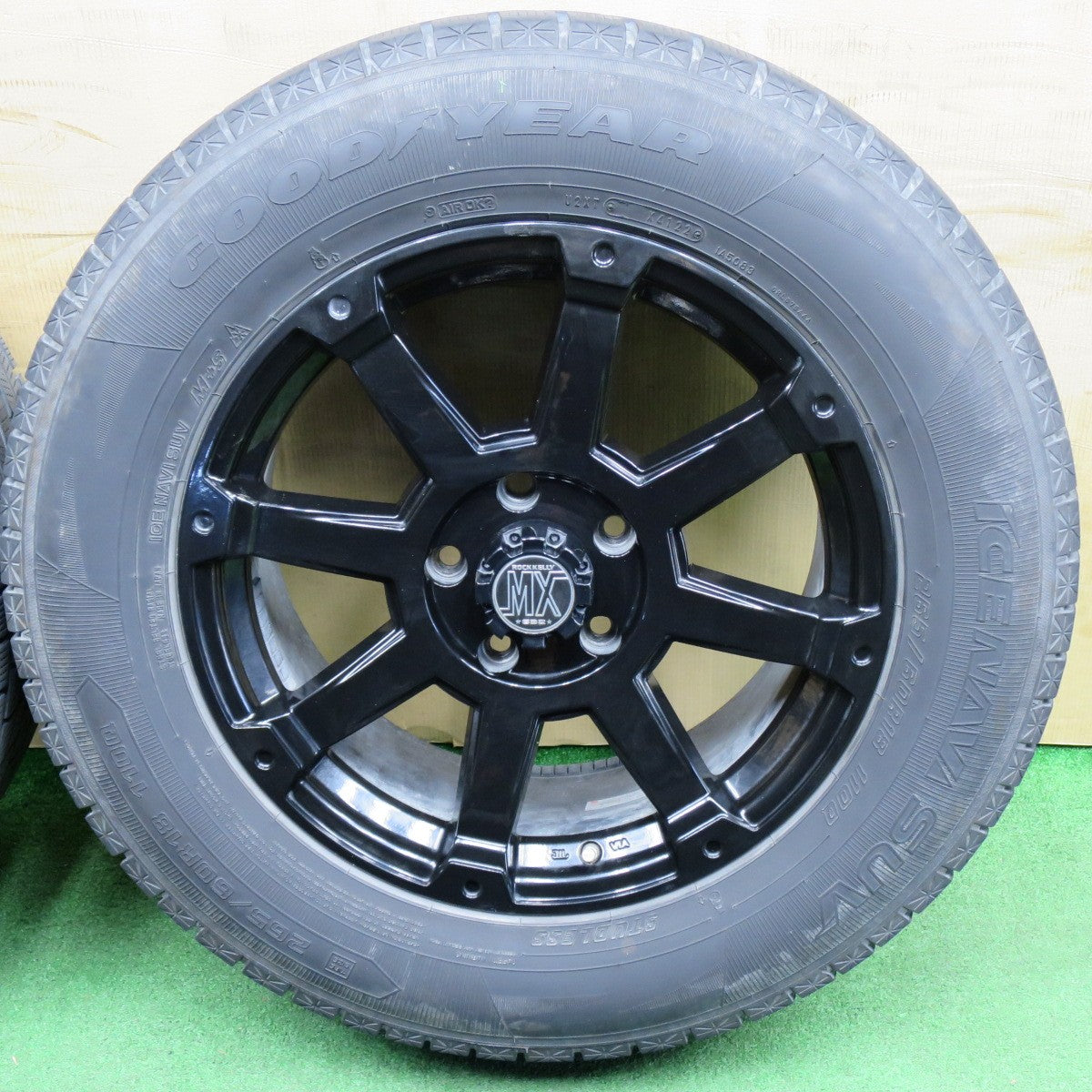 バリ溝！22年！9.5分★ジープ 等 ROCK KELLY MX 632 LOXARNY 265/60R18 スタッドレス グッドイヤー アイスナビ SUV ロックケリー ロクサーニ 18インチ PCD127/5H★6031502NKス