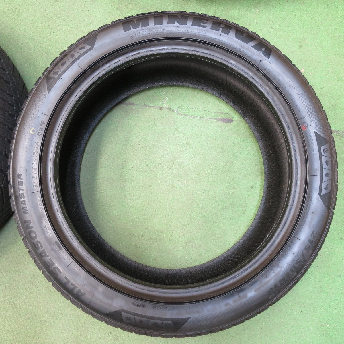 未使用！23年★215/50R18 ミネルバ ALL SEASON MASTER オールシーズン 18インチ タイヤ ヤリスクロス CX-30 等★5073105イオタ