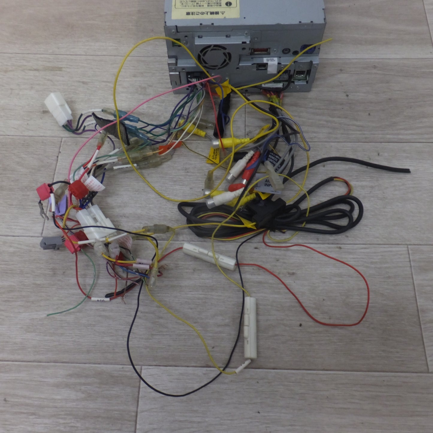 [送料無料] 現状品★カロッツェリア carrozzeria AV一体型HDDナビゲーション 楽ナビ AVIC-HRZ009GII[37]★