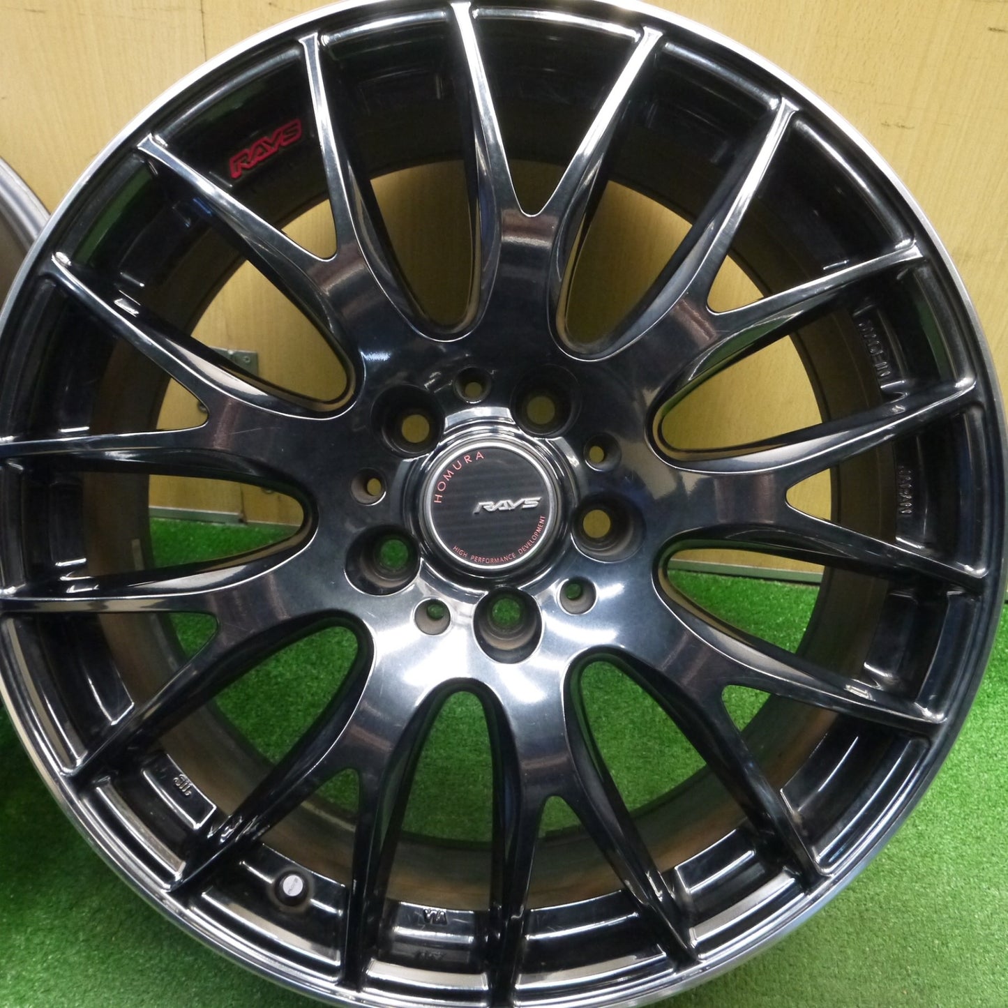 [送料無料] 4本価格★RAYS HOMURA 2×9 ホイール 18インチ 18×8J レイズ ホムラ 2X9 PCD114.3/5H★5012203Hホ