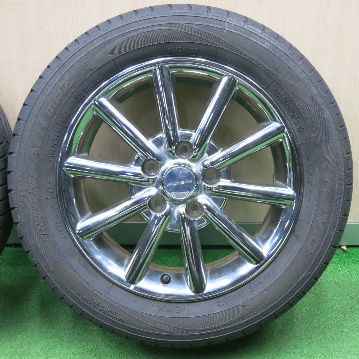 [送料無料] バリ溝！21年！8.5分★日産 ラフェスタ セレナ 等 純正 AUTECH RAYS製 195/60R16 トーヨー トランパス MPZ 16インチ オーテック PCD114.3/5H★5010301NJノ