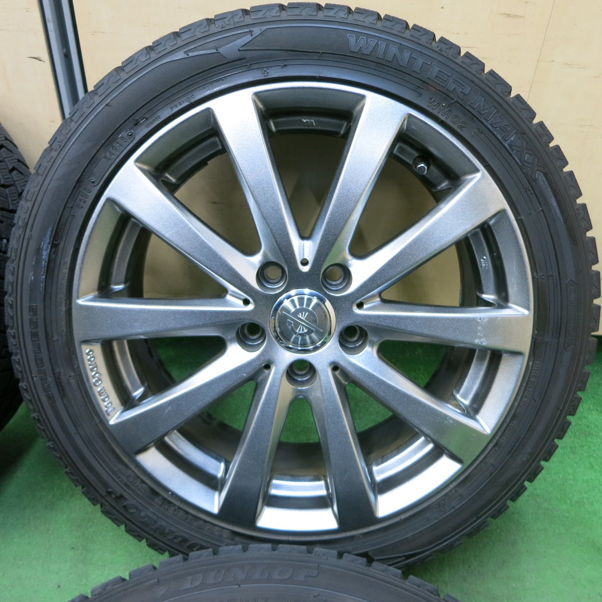 [送料無料] バリ溝！キレイ！9分★ワーゲン アウディ 等 225/45R17 スタッドレス ダンロップ ウインターマックス WM02 Team Sparco CRIMSON スパルコ クリムソン PCD112/5H★4112109SYス