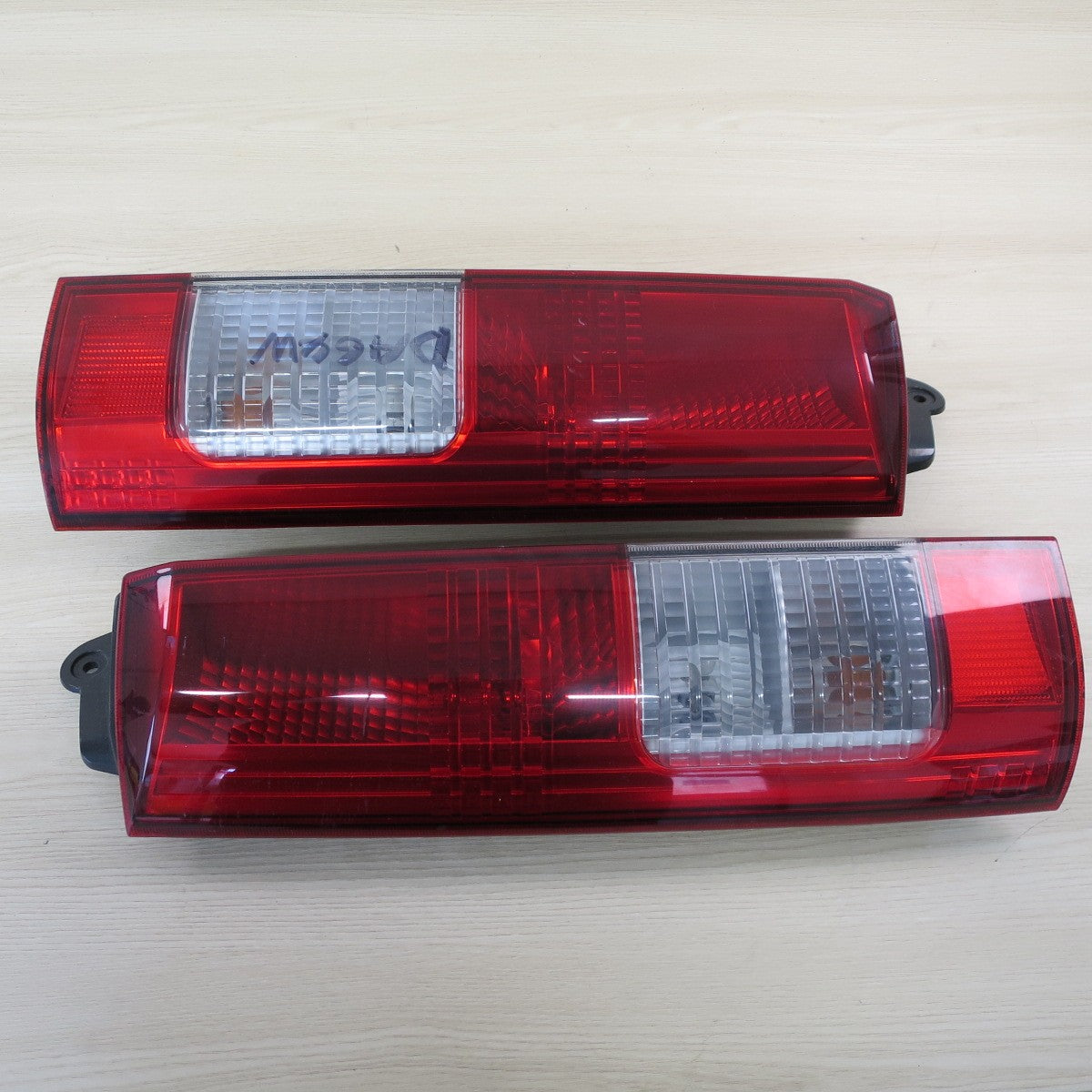 左右セット！キレイ♪スズキ DA64W エブリイ ワゴン 純正 右 テールランプ TOKAIDENSO 35603-68H1 L R テールライト 照明 カー パーツ♪