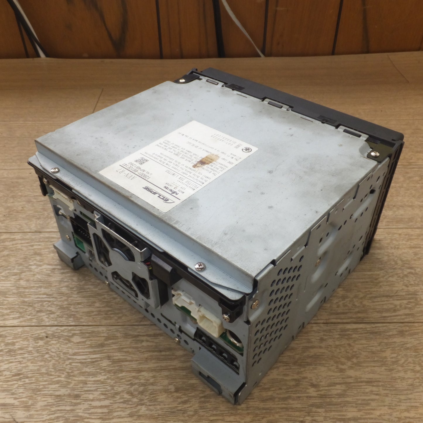 [送料無料] ★富士通テン イクリプス ECLIPSE メモリーナビゲーション WVGA AVシステム AVN-R7★