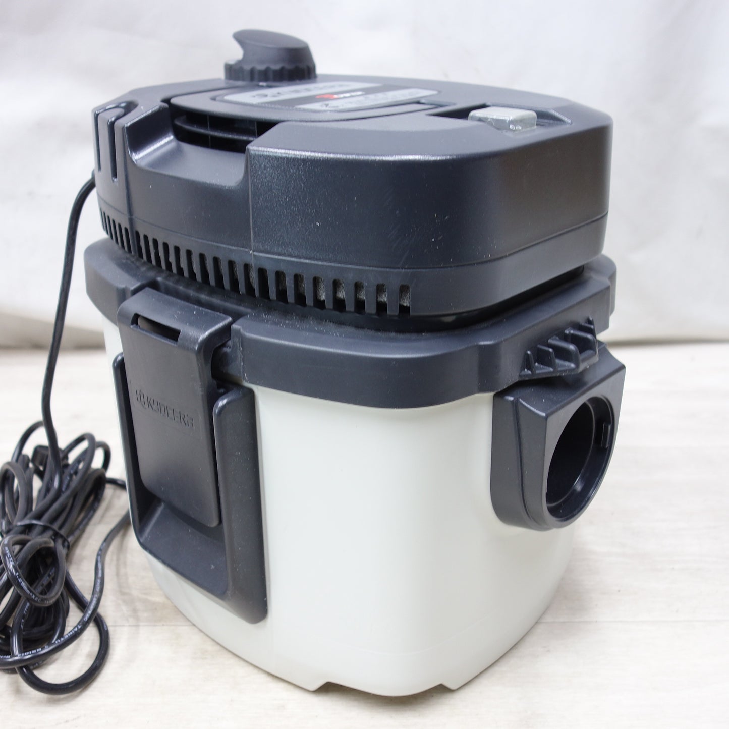 [送料無料] 美品◆リョービ 京セラ 集じん機 肩掛け タイプ 100V VC-51 集じん容量 5L 吸込仕事率 80W 乾湿両用 掃除機 箱付き KYOCERA◆