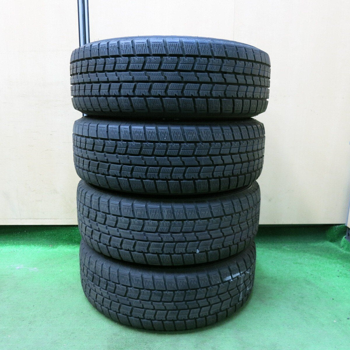 キレイ！21年★スタッドレス 195/65R15 グッドイヤー アイスナビ7 ravrion RS01 ラブリオン 15インチ PCD114.3/5H★4121104SYス