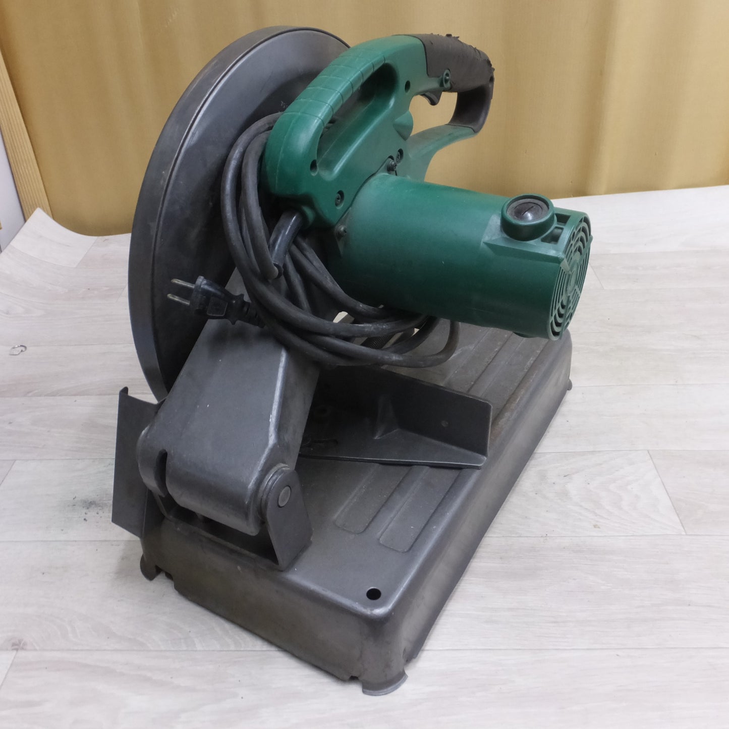 [送料無料] ◆日立工機 355mm 高速 切断機 100V CC14SF 養生版付き 電動 工具◆