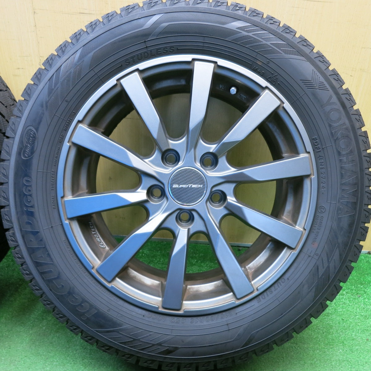 超バリ溝！24年！ほぼ10分★ワーゲン 等 EUROTECH GAYA10 215/60R16 スタッドレス ヨコハマ アイスガード iG60 16インチ ユーロテック ガヤ10 PCD112/5H★6040505HAス