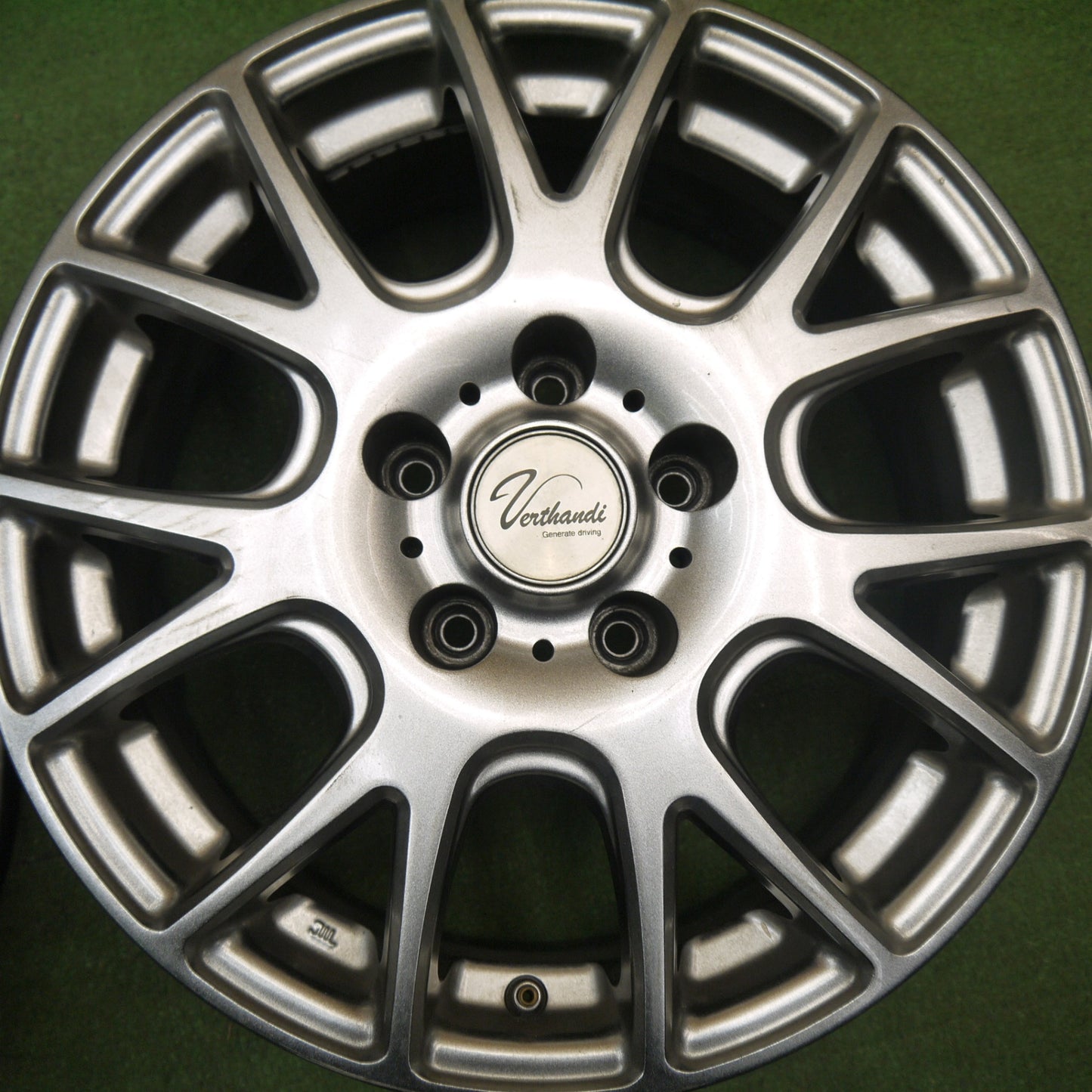 4本価格★Verthandi 16インチ ホイール ヴェルサンディ ヴェルザンディ 16×6.5J PCD114.3/5H★6021006Hホ