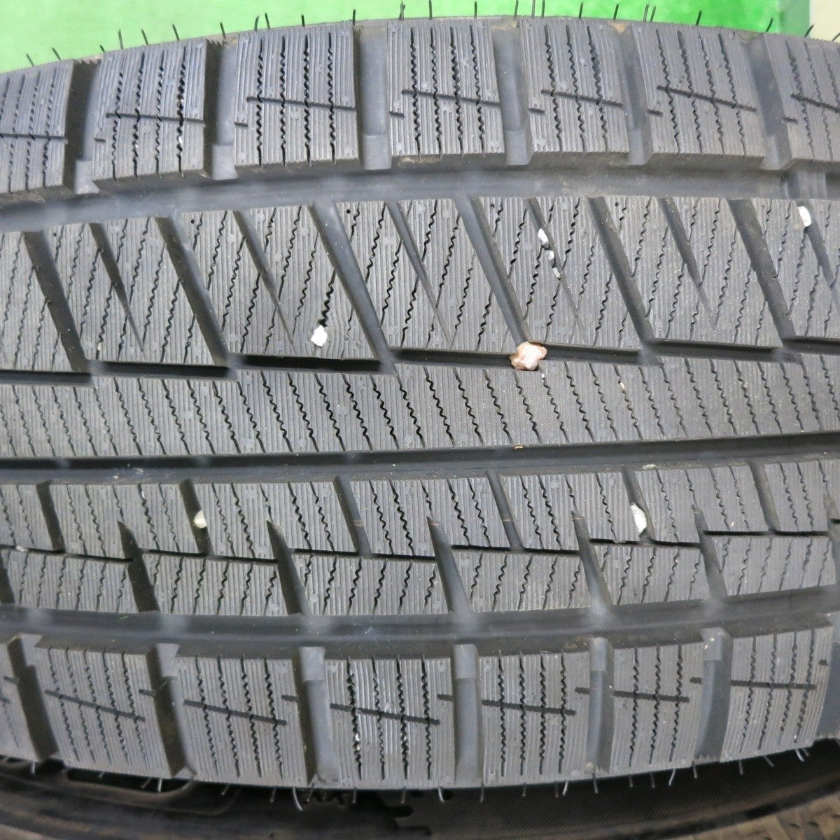 バリ溝！23年！ほぼ10分★スタッドレス 195/65R15 グリップマックス グリップアイスX VELVA AGUDO ヴェルヴァ 15インチ PCD114.3/5H★5020603TNス