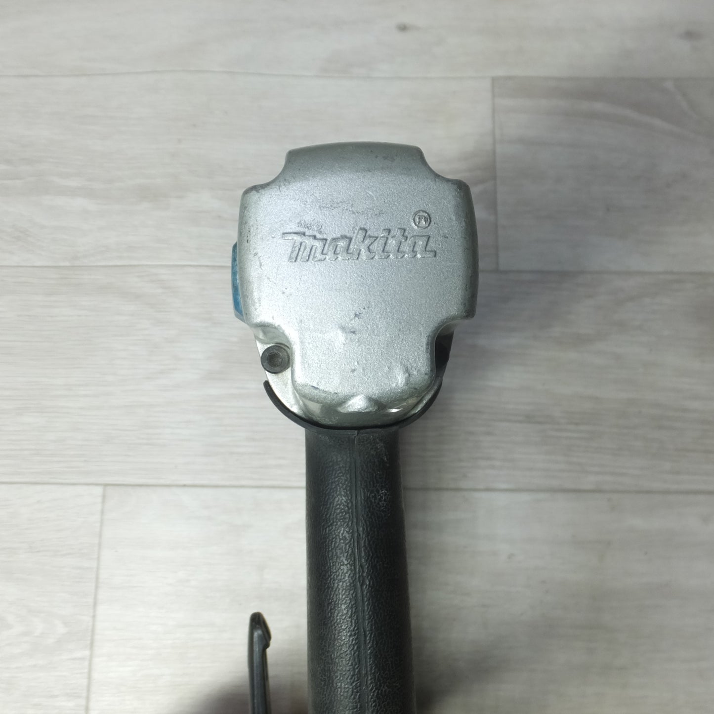 [送料無料] ◆makita マキタ 常圧 仕上釘打 AF502N 釘打ち機 エアツール◆