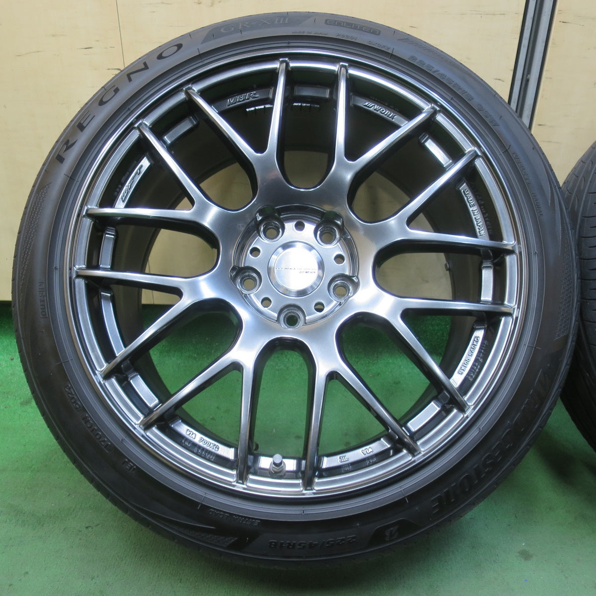 センサー付！バリ溝！23年！キレイ！9.5分★WORK EMOTION EMT-M8R 225/45R18 ブリヂストン レグノ GR-X3 ワーク エモーション 18インチ PCD114.3/5H★6011301イノ