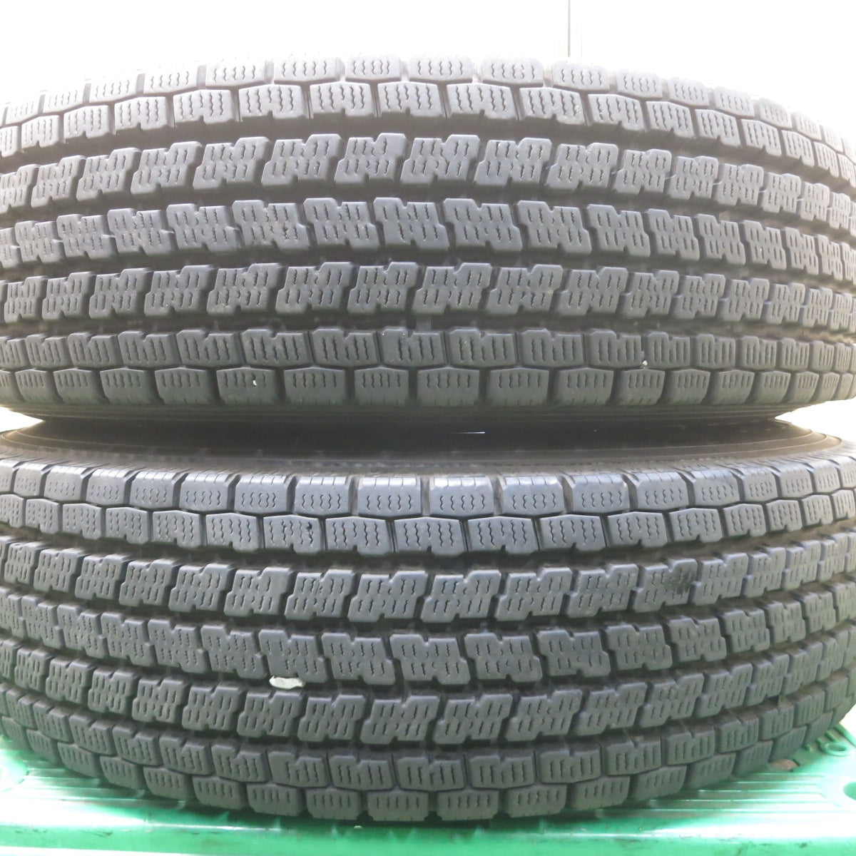 バリ溝！8.5分！2本★トラック 205/80R17.5 120/118L 12PR スタッドレス ヨコハマ アイスガード iG91 TOPY スチール 17.5インチ 118.5-9CS PCD222.25/6H★5060302ナス