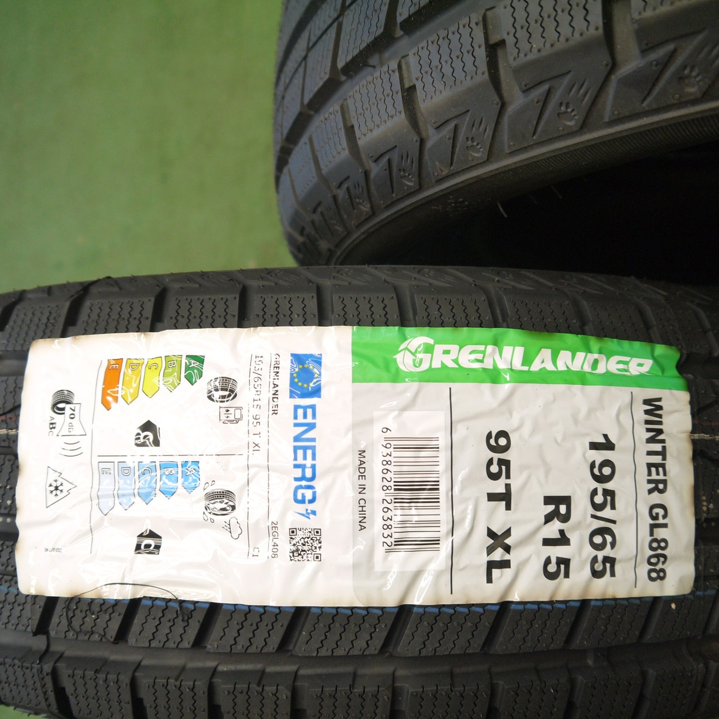 未使用！24年★スタッドレス 195/65R15 グリンランダー ウインター GL868 タイヤ 15インチ プリウス カローラ インプレッサ ノア ヴォクシー ステップワゴン 等★6051201Hスタ