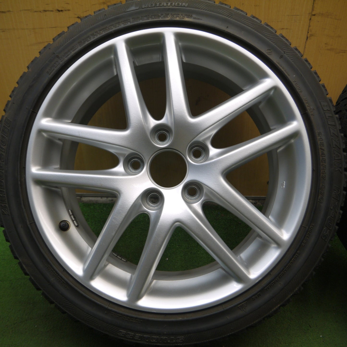 *送料無料* キレイ★ホンダ CL7 アコード ユーロR 純正 215/45R17 スタッドレス ブリヂストン ブリザック MZ-03 17インチ PCD114.3/5H★4061008Hス