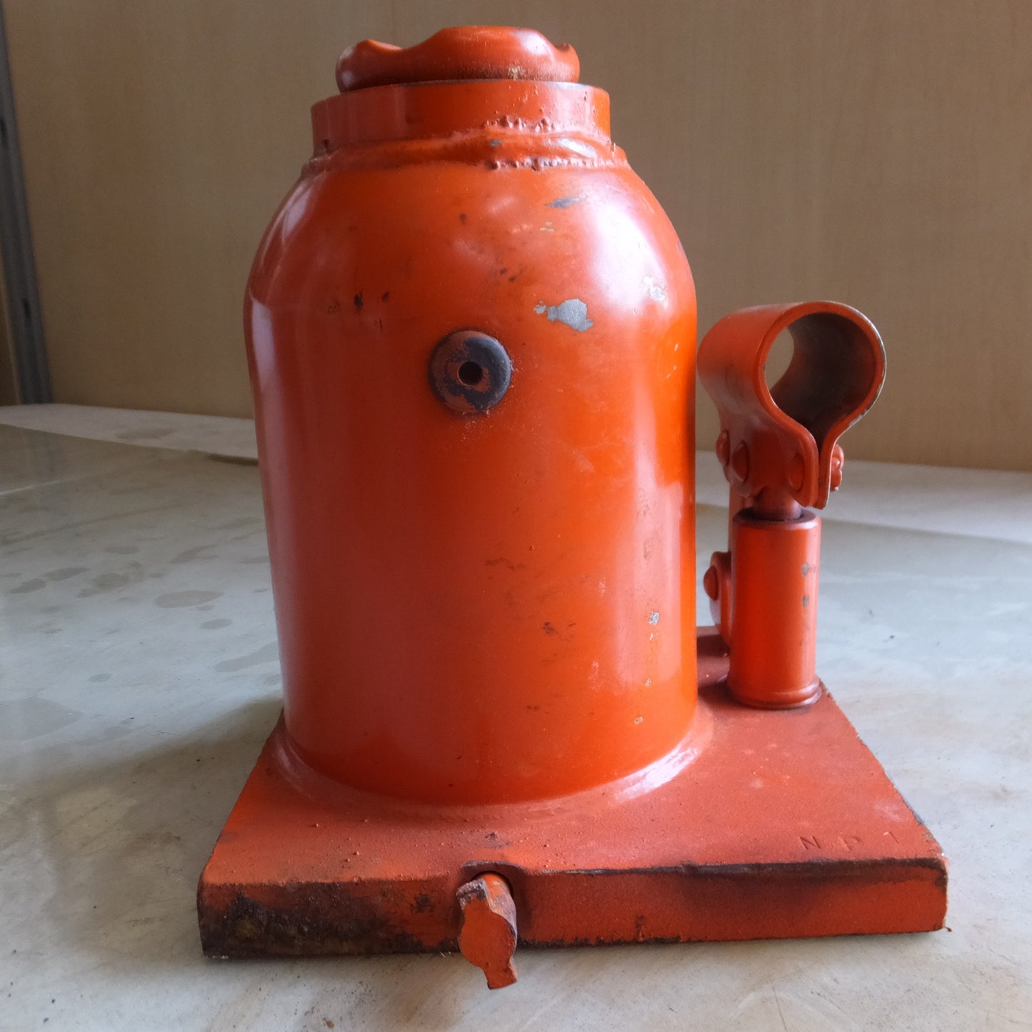 [送料無料] ◆マサダ 油圧ジャッキ HPB-15 工具 15ton 15トン 15TON 油圧式 ダルマ だるま オイル 自動車 車載 点検 整備 MASADA(8)◆