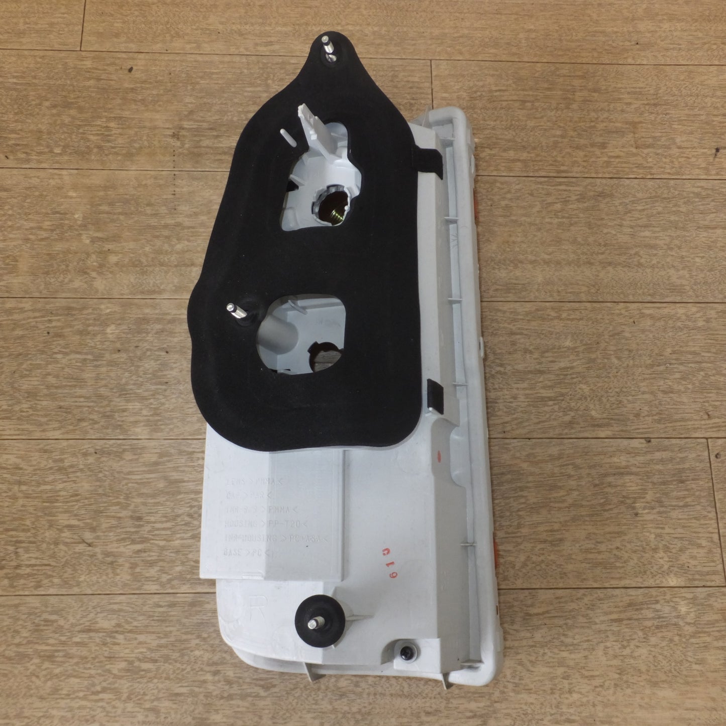 [送料無料] 新車外し 美品★トヨタ TOYOTA 純正 エルグランド 後期 E51 ME51 NE51 テールライト ICHIKOH D005 L R 左 右 セット★