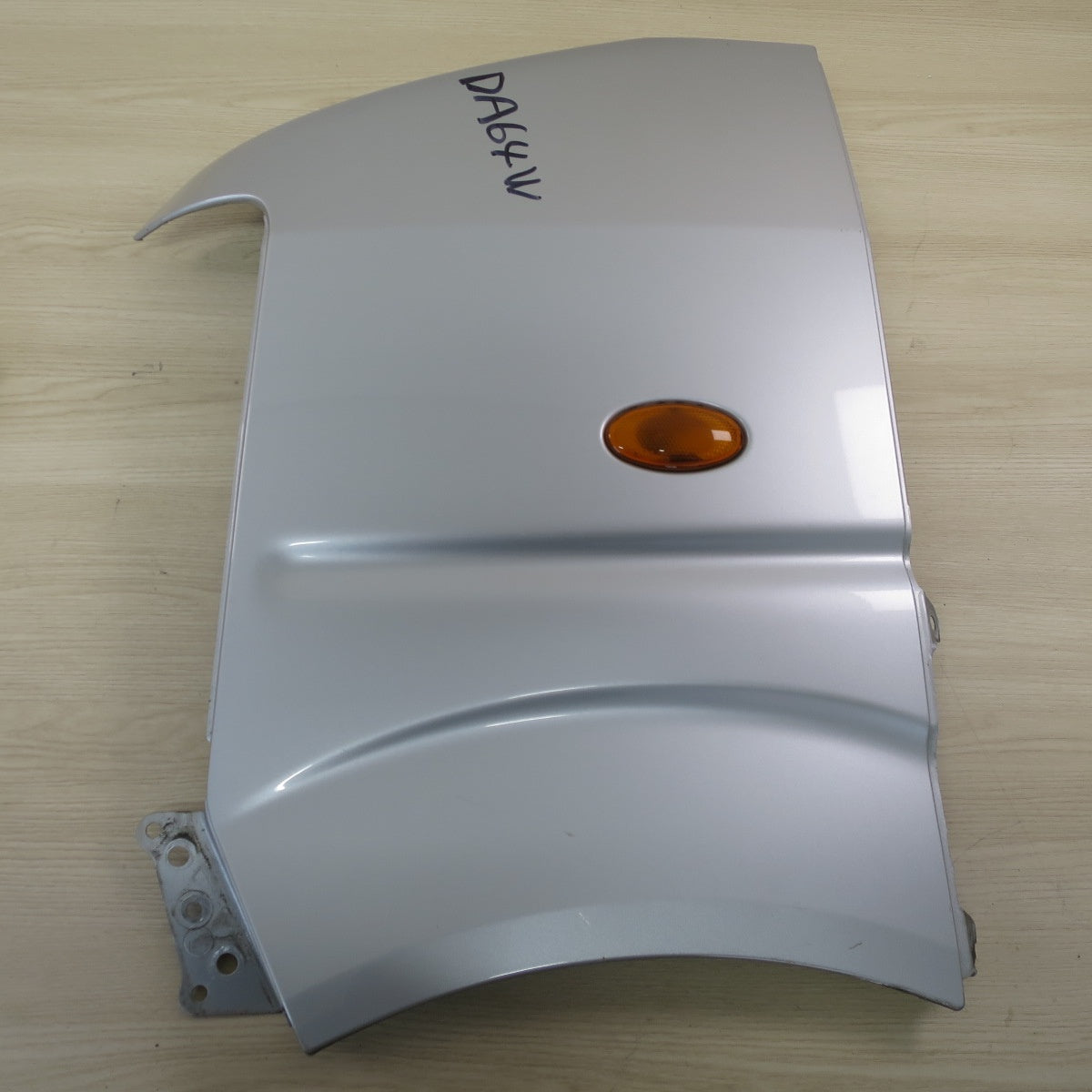 ♪スズキ DA64W エブリイ 純正 フロント フェンダー 左 側 のみ 型式 不明 パネル カバー カー パーツ♪