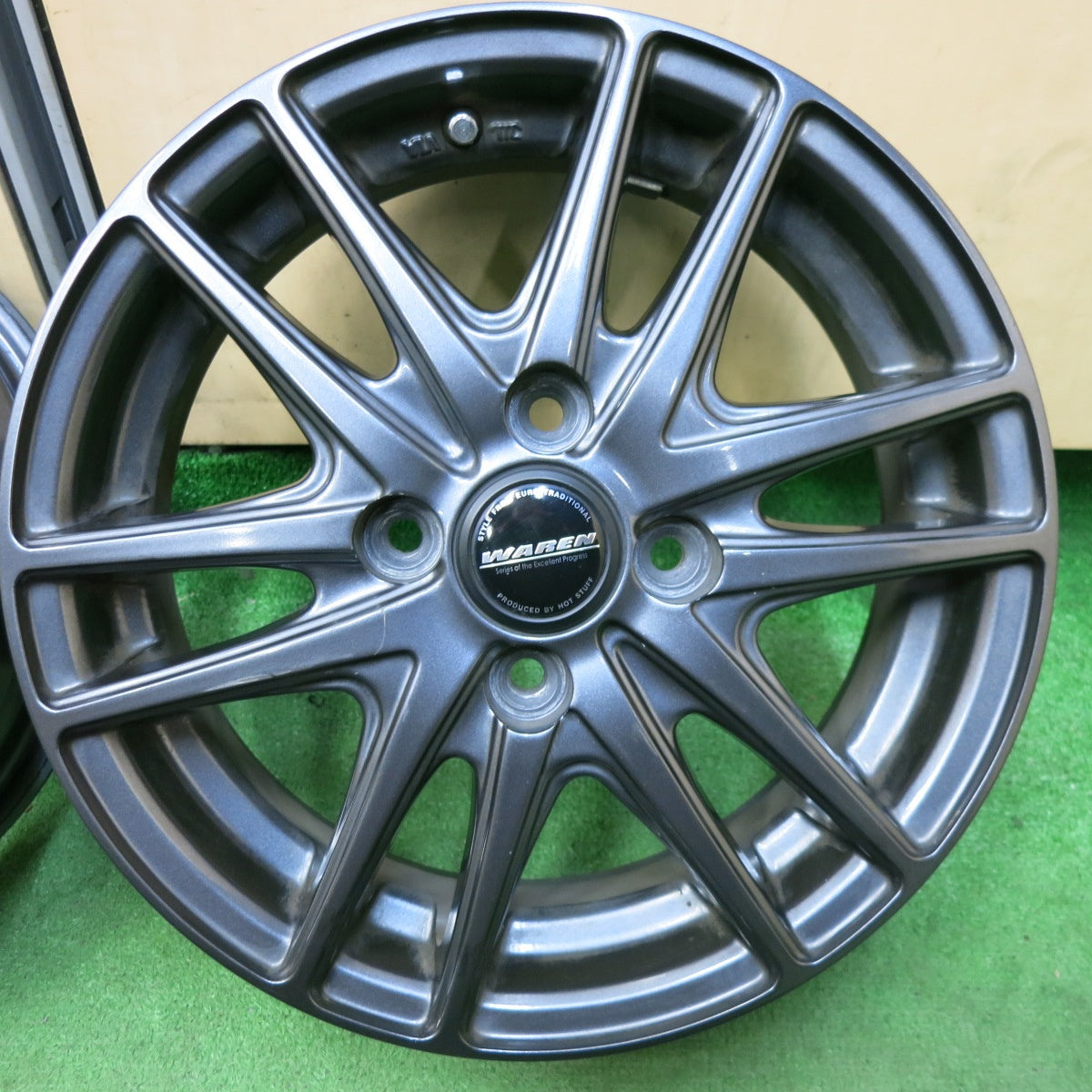 [送料無料] 4本価格★WAREN HOT STUFF ヴァーレン ホットスタッフ 14インチ ホイール 14×4.5J PCD100/4H★5031209SYホ