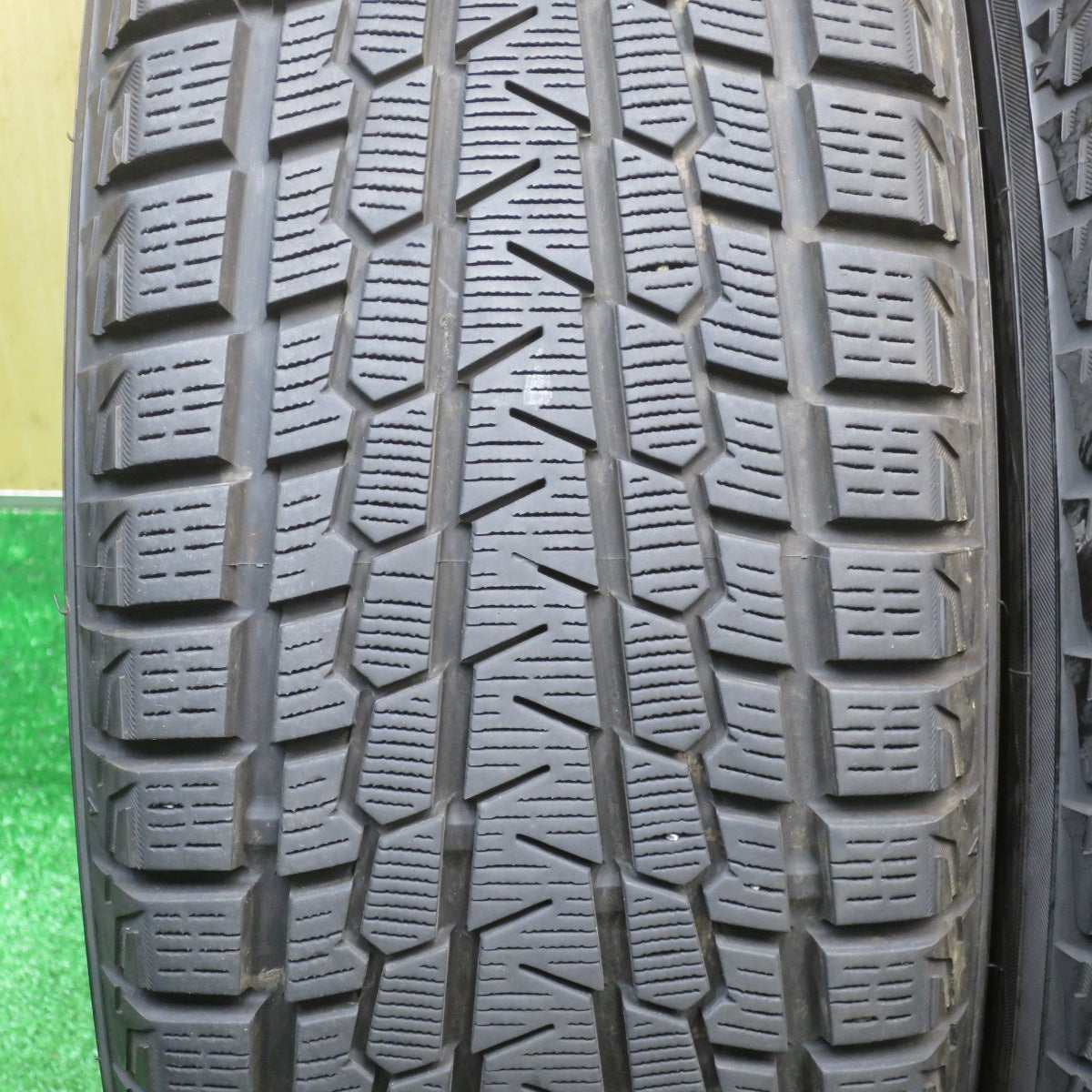 バリ溝！21年！キレイ！9.5分★スタッドレス 225/60R17 ヨコハマ アイスガード G075 D.O.S. DOS 17インチ PCD114.3/5H★5112501NJス
