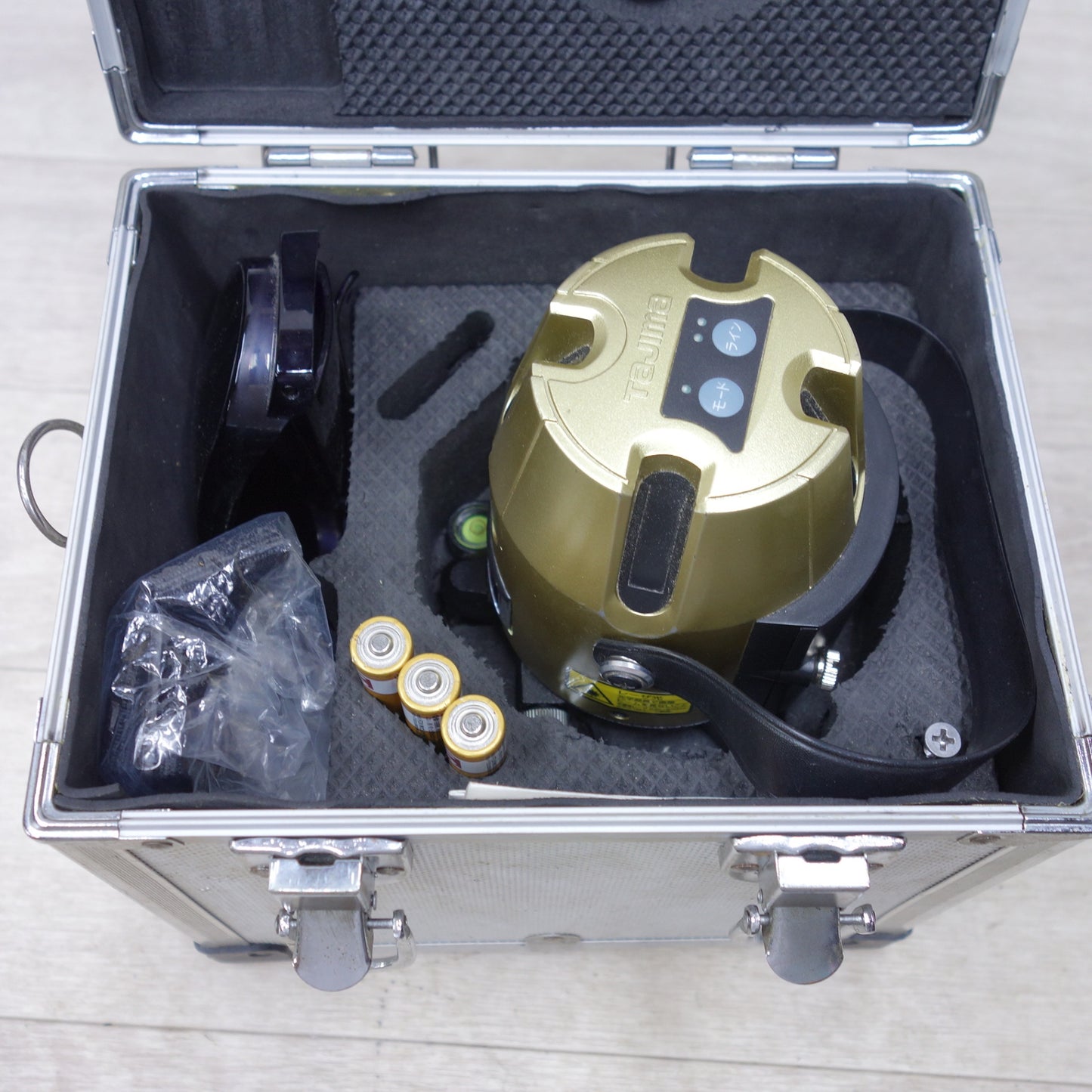 [送料無料] 付属品付き◆タジマ レーザー 墨出器 GT2bZi GT2BZ-I 三脚 ELV-150 ケース付き 墨出し器 TAJIMA◆