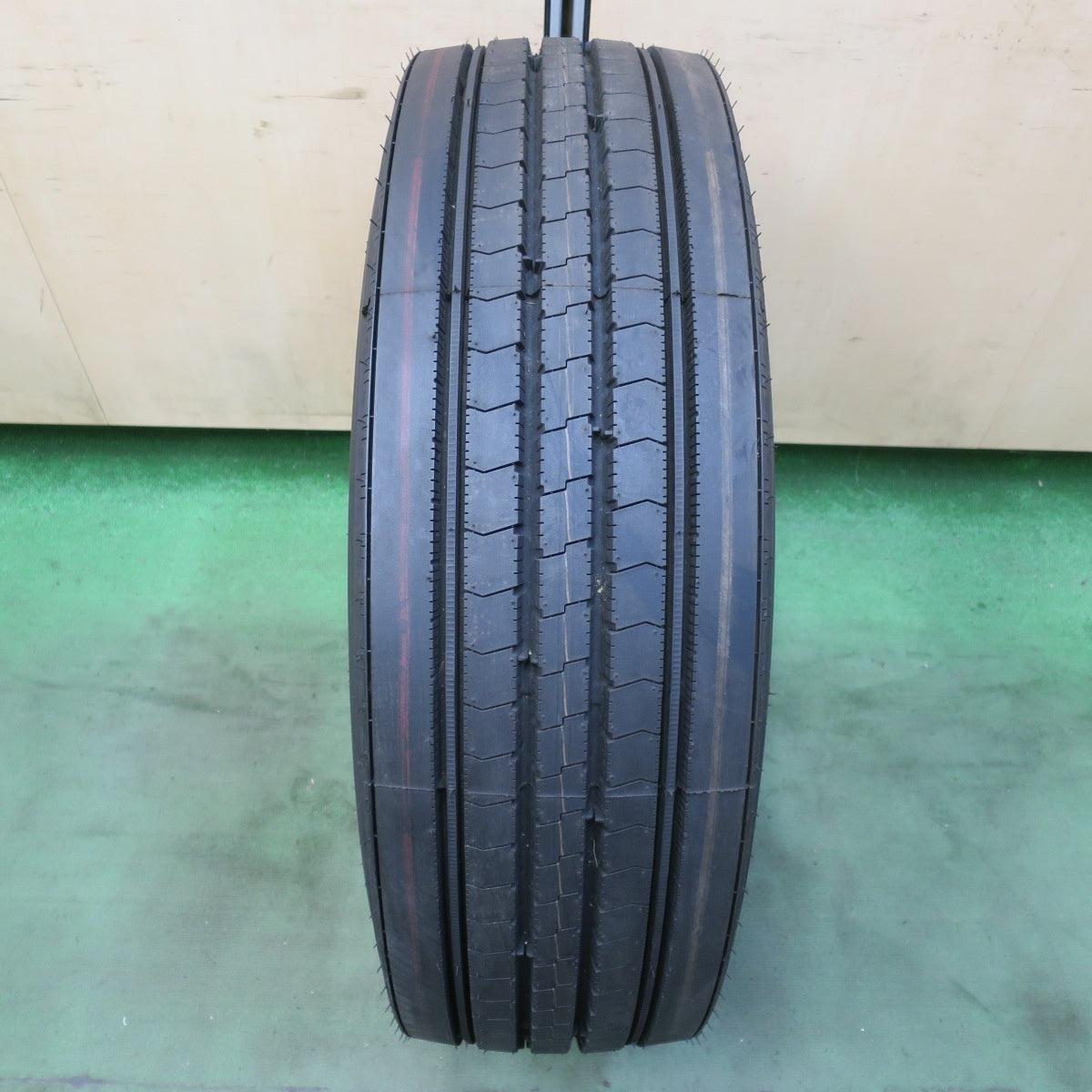 未使用！22年！1本★トラック タイヤ 245/70R19.5 136/134J ブリヂストン R225 19.5インチ★6060104イノタ