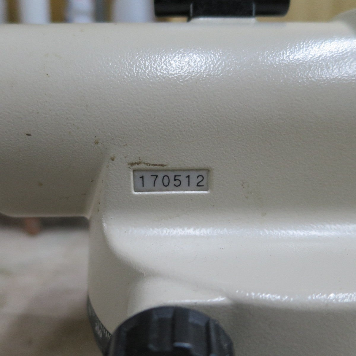 [送料無料] 三脚付き◆Nikon ニコン オートレベル AE-7C 三脚付 自動レベル 測量器 測量機 土木測量◆