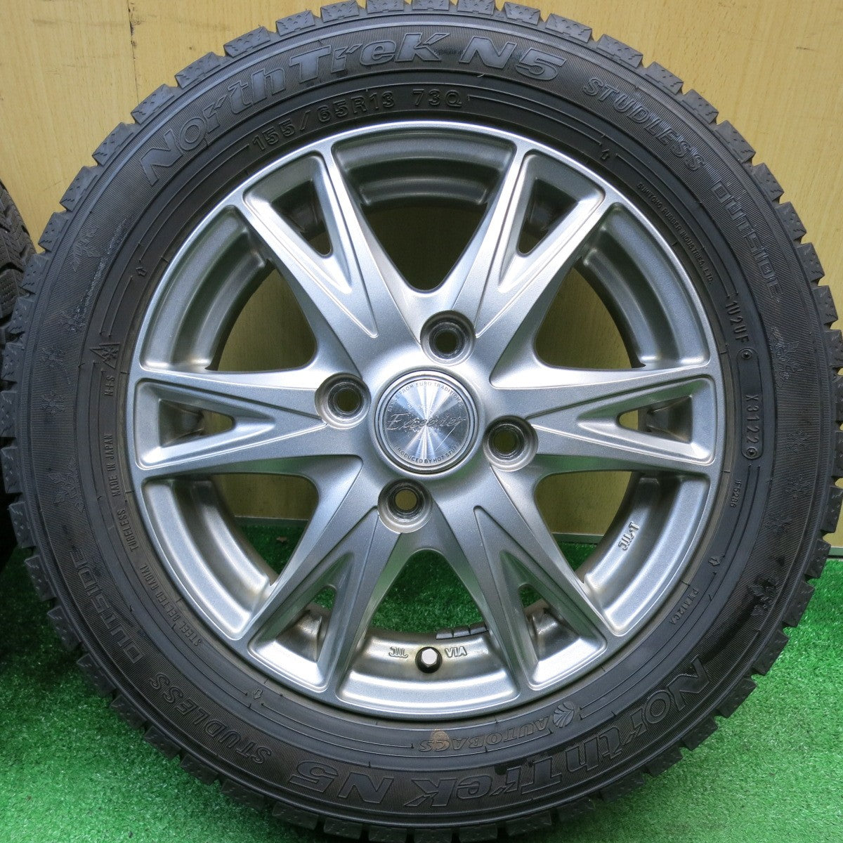 バリ溝！22年！9.5分以上★スタッドレス 155/65R13 オートバックス ノーストレック N5 Exceeder エクシーダー 13インチ PCD100/4H★5122509HAス