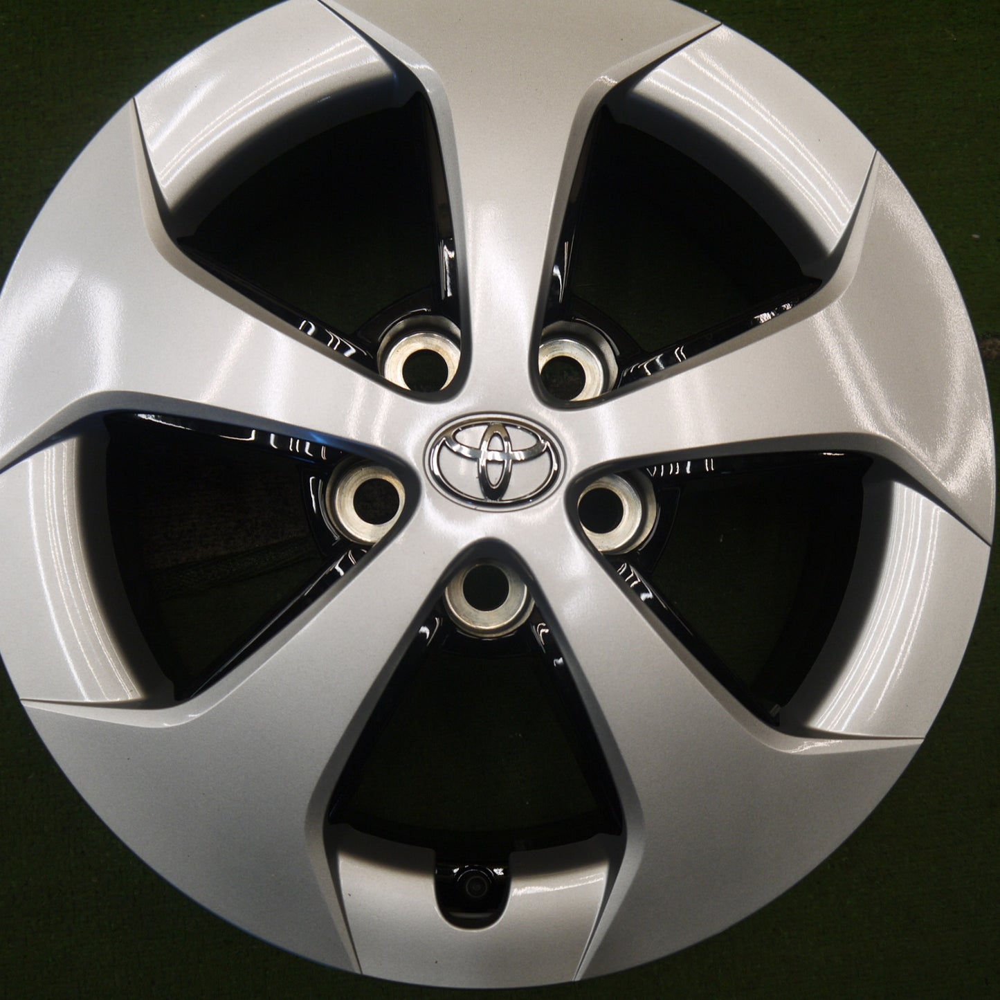 キレイ★トヨタ 30系 プリウス 純正 ホイール 15インチ 15×6J PCD100/5H★5100608Hホ