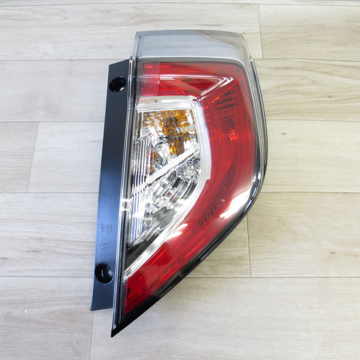 [送料無料] 新車外し！左右セット◇ホンダ FK8 シビック タイプR 純正 テールライト テールランプ STANLEY W3355 カー パーツ 照明 HONDA◇