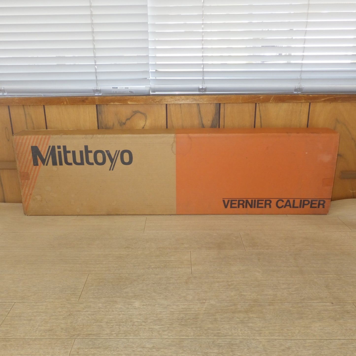 [送料無料] ★ミツトヨ Mitutoyo M形標準ノギス 530-501 N60　測定範囲 0～600mm★