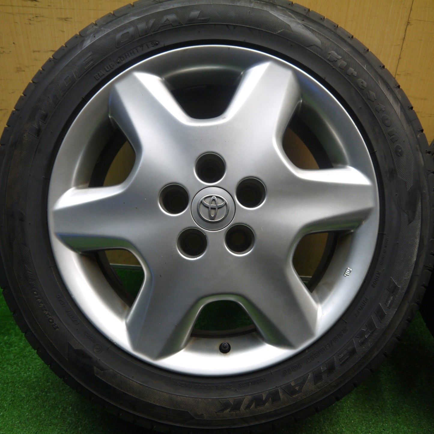 バリ溝！9.5分★トヨタ 30系 セルシオ 純正 225/55R17 ファイアストン ファイアホーク ワイドオーバル 17インチ PCD114.3/5H★5111208Hノ