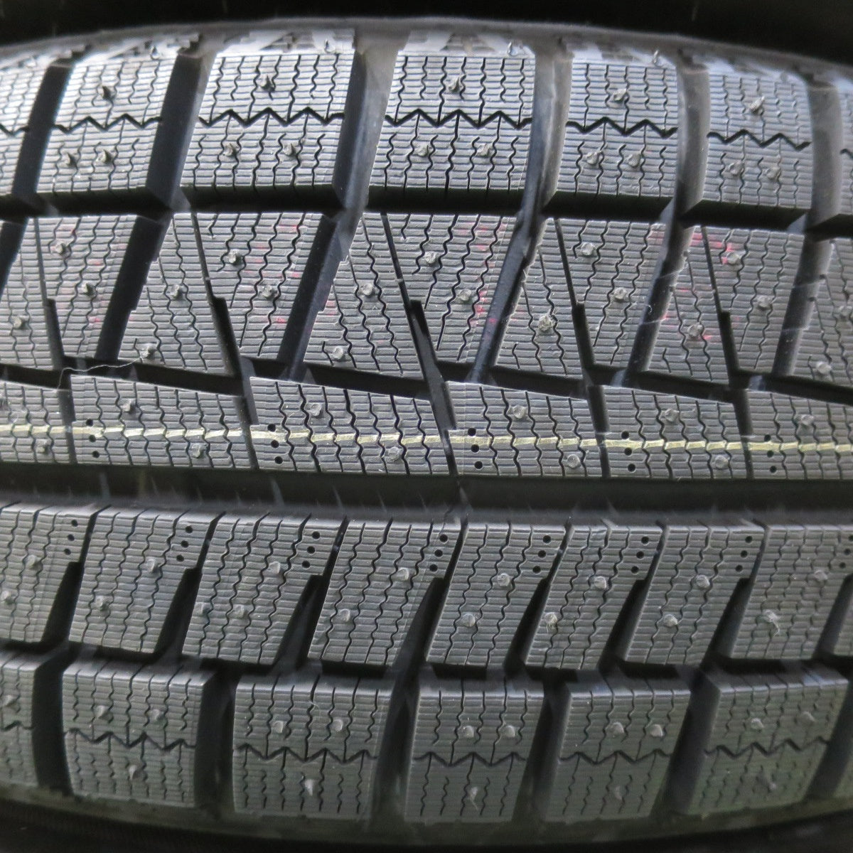 未使用！23年★スタッドレス 185/65R15 ブリヂストン アイスパートナー2 スチール ホイール 15インチ PCD100 114.3/4H マルチ★5112706イス